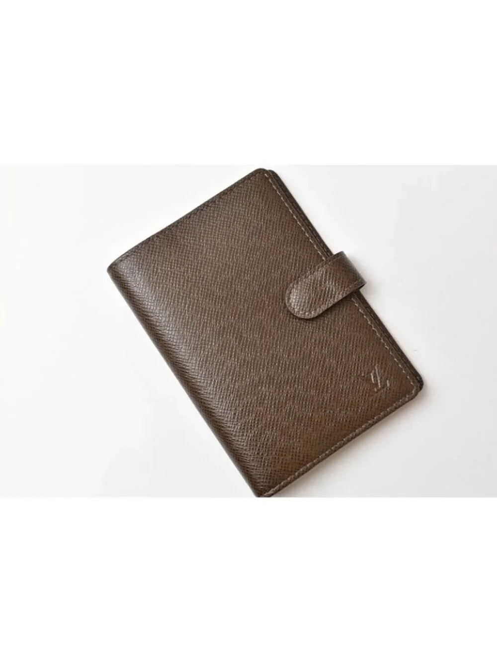 Louis Vuitton 260410w68 brand
